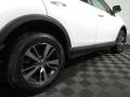 Super White - RAV4 XLE AWD Photo No. 17