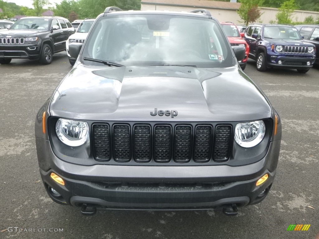 2019 Renegade Sport 4x4 - Granite Crystal Metallic / Black photo #8