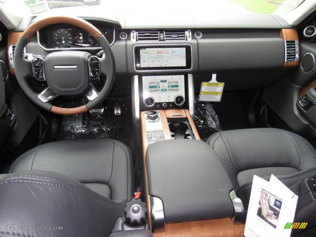 2019 Land Rover Range Rover Autobiography Ebony/Ebony Dashboard Photo #133453248