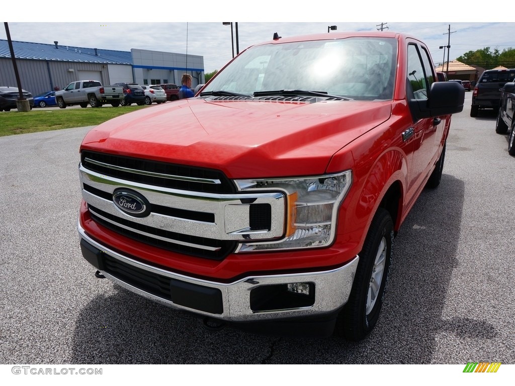 2019 F150 XLT SuperCab 4x4 - Race Red / Earth Gray photo #1