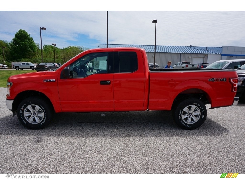 2019 F150 XLT SuperCab 4x4 - Race Red / Earth Gray photo #2