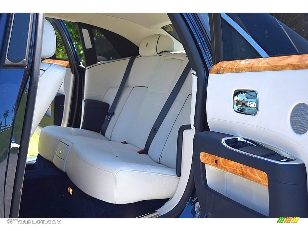 2013 Rolls-Royce Ghost Standard Ghost Model Rear Seat Photo #133463119