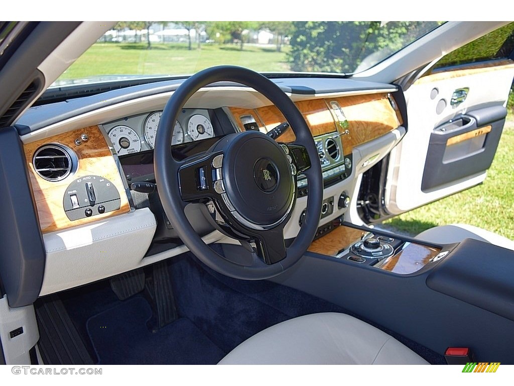 2013 Rolls-Royce Ghost Standard Ghost Model Seashell/Navy Blue Dashboard Photo #133463188