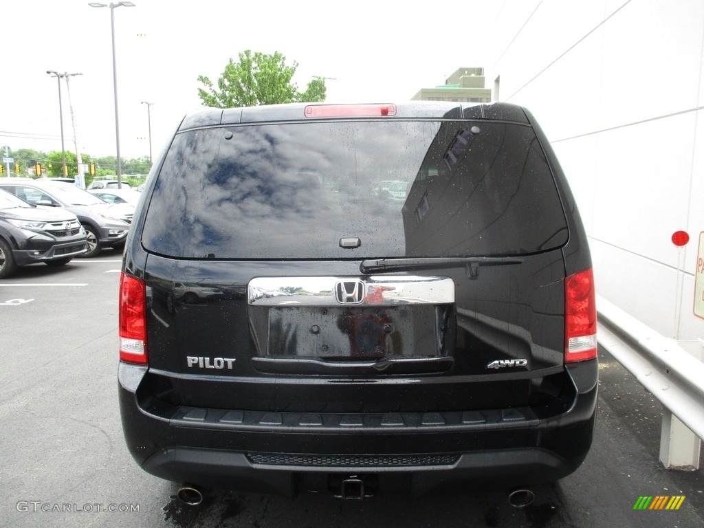 2015 Pilot EX 4WD - Crystal Black Pearl / Gray photo #4