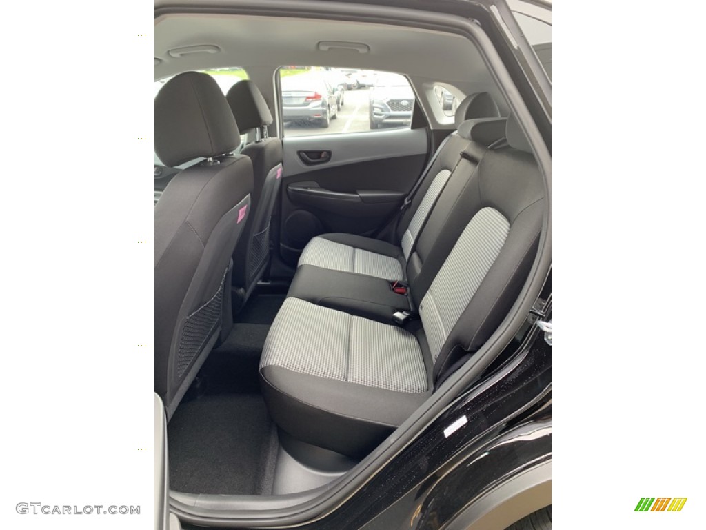 2019 Hyundai Kona SE AWD Interior Color Photos