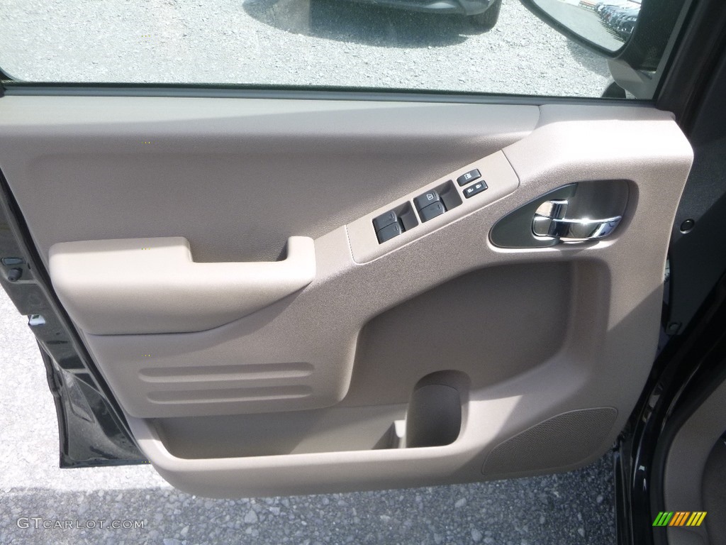 2019 Nissan Frontier SV Crew Cab 4x4 Beige Door Panel Photo #133466773
