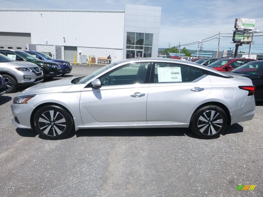 Brilliant Silver Metallic 2019 Nissan Altima SV AWD Exterior Photo #133469707