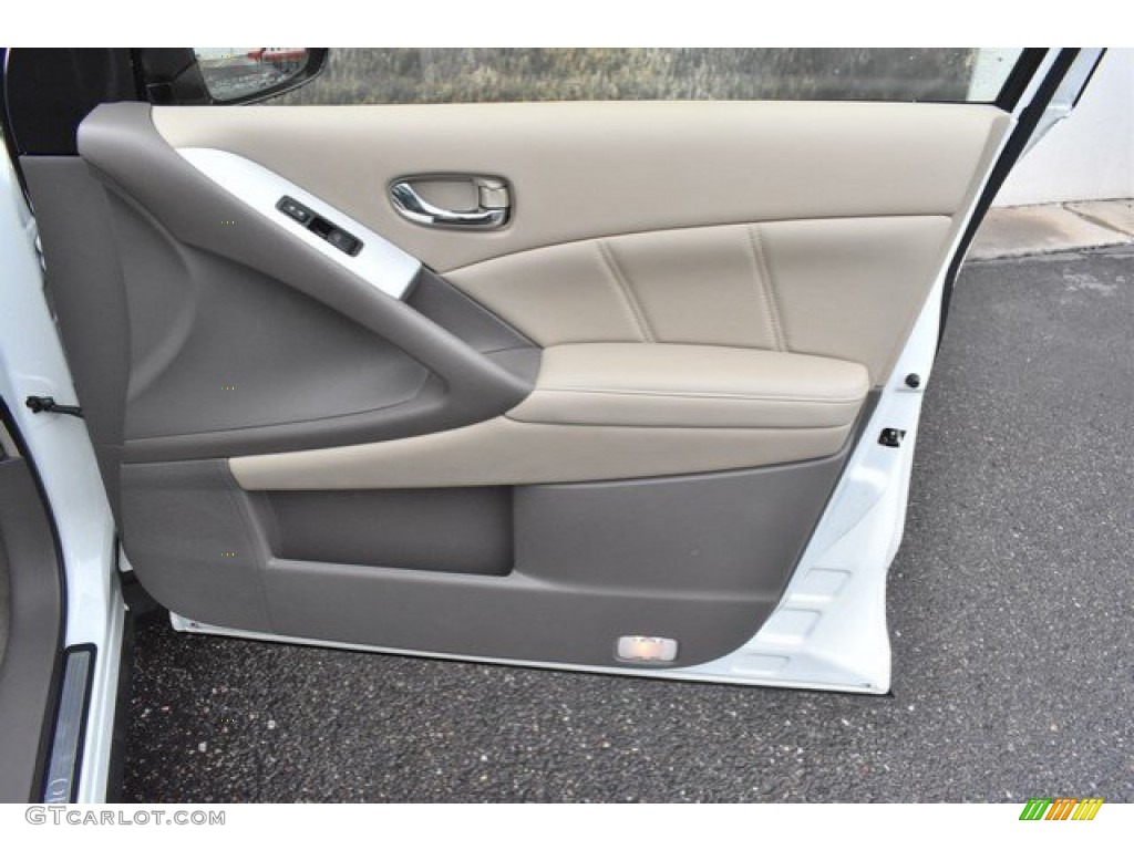 2013 Murano SL AWD - Pearl White / Beige photo #27