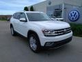 Front 3/4 View of 2019 Atlas SEL 4Motion