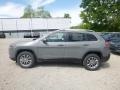 Sting-Gray - Cherokee Latitude Plus 4x4 Photo No. 2