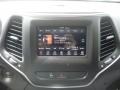 Sting-Gray - Cherokee Latitude Plus 4x4 Photo No. 16
