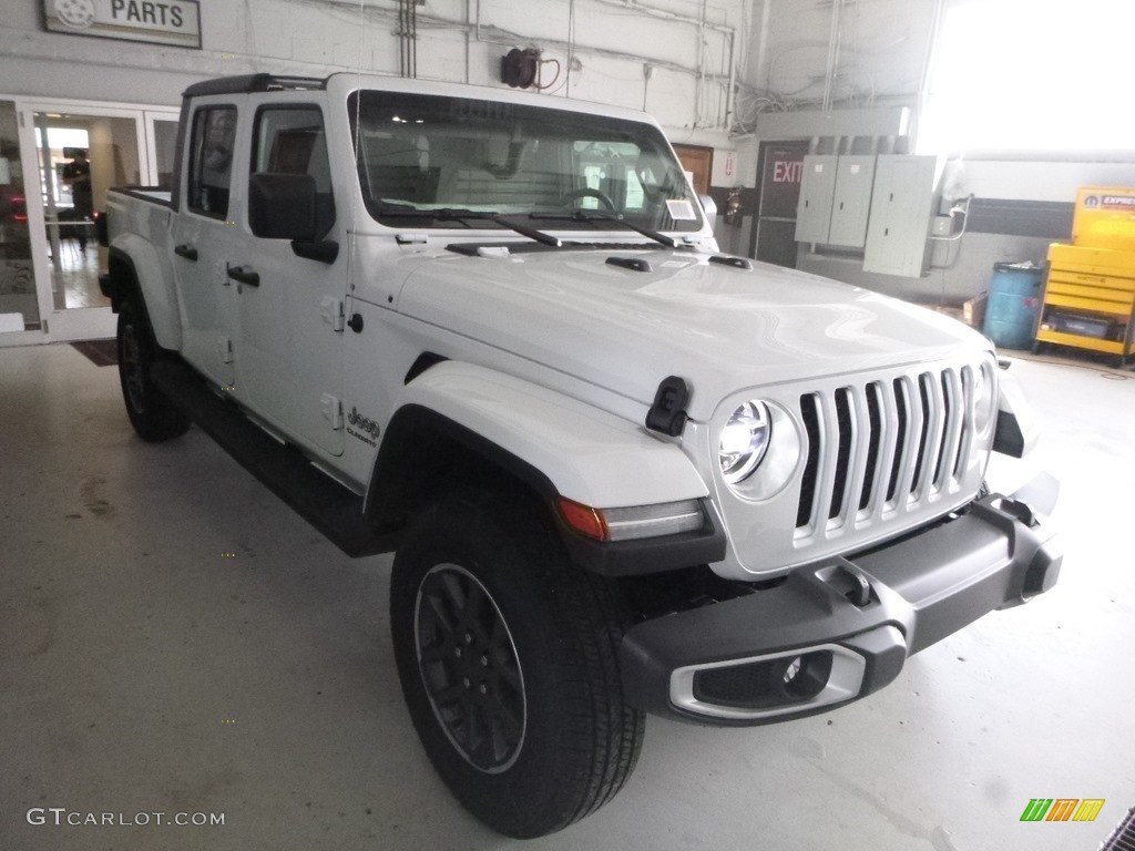 Bright White 2020 Jeep Gladiator Overland 4x4 Exterior Photo #133479382