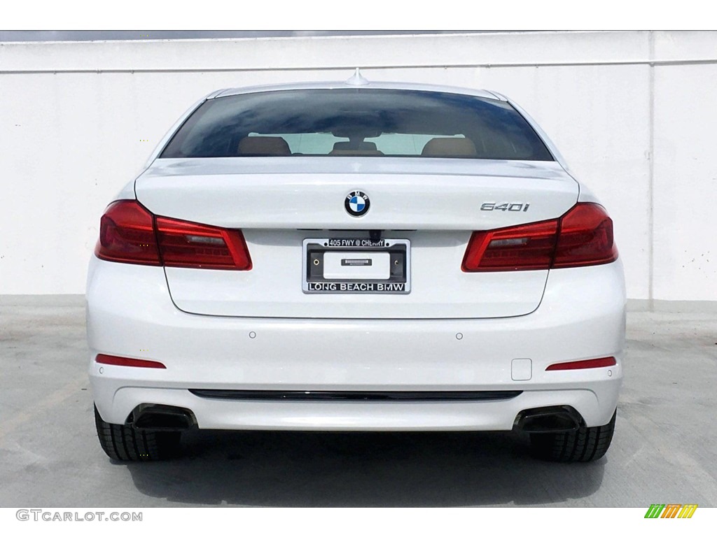 2019 5 Series 540i Sedan - Alpine White / Cognac photo #4