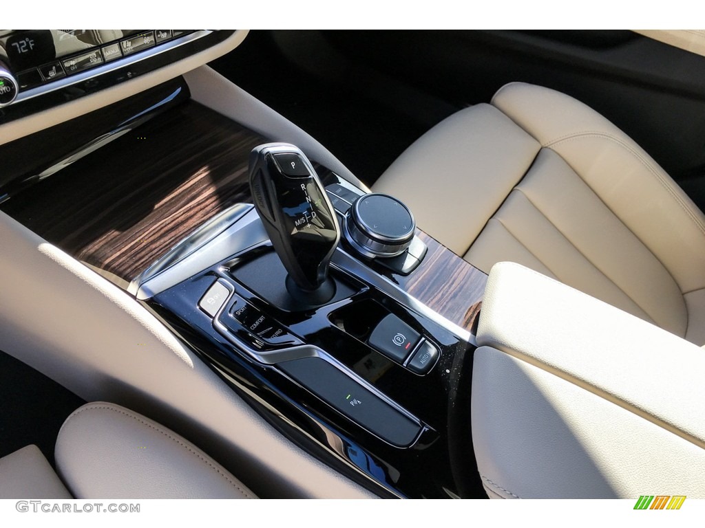 2019 5 Series 530i Sedan - Jet Black / Canberra Beige/Black photo #7