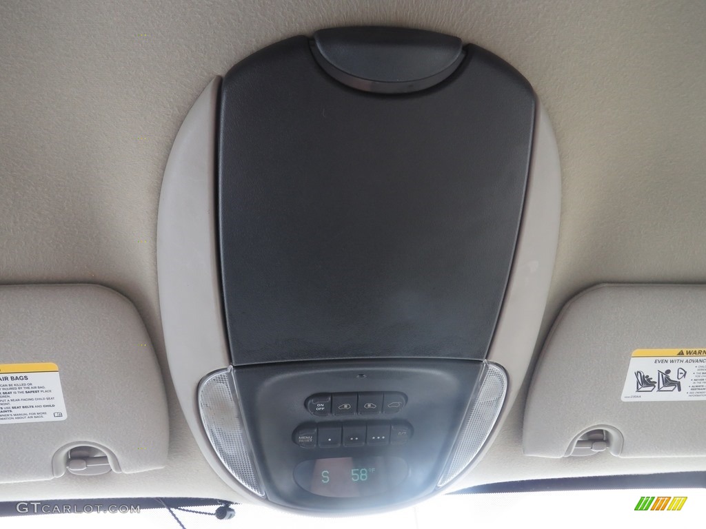 2007 Town & Country Touring - Magnesium Pearl / Medium Slate Gray photo #41