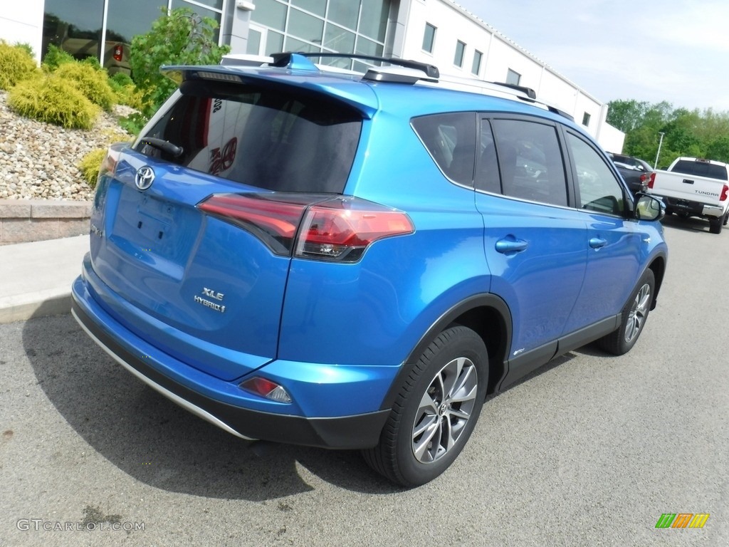 2016 RAV4 XLE AWD - Electric Storm Blue / Ash photo #10