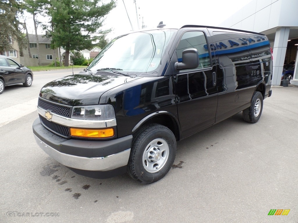 2019 Chevrolet Express 3500 Cargo WT Exterior Photos