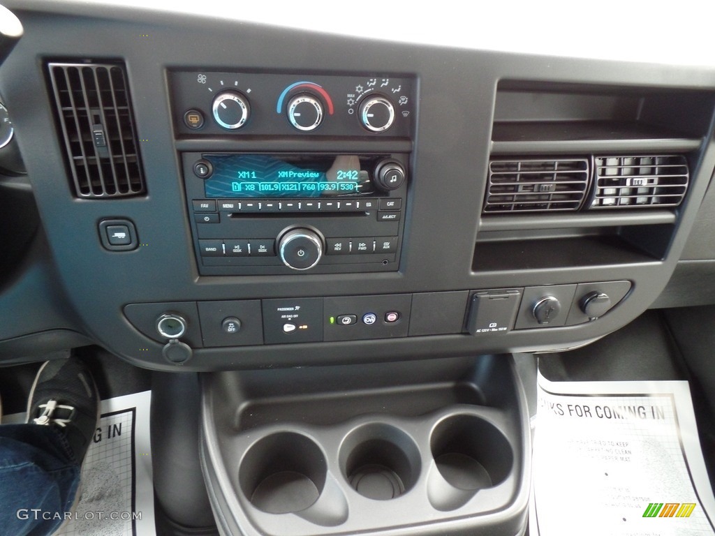 2019 Chevrolet Express 3500 Cargo WT Controls Photo #133487354