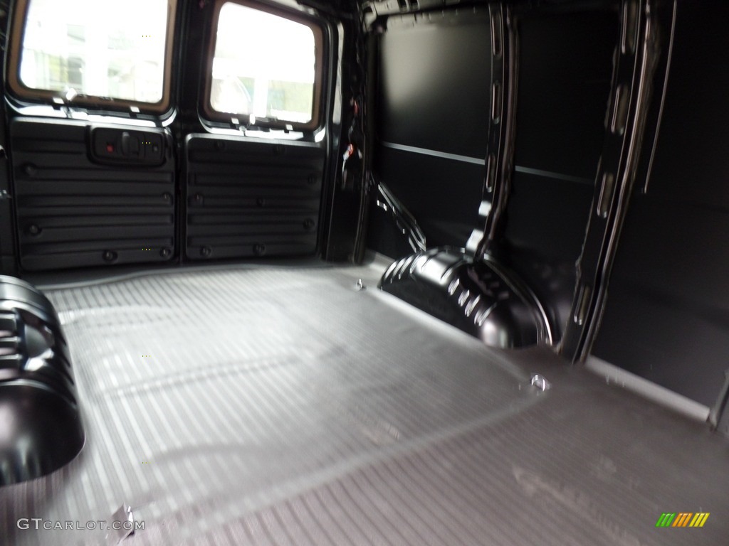 2019 Express 3500 Cargo WT - Black / Medium Pewter photo #34
