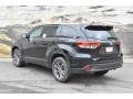 Midnight Black Metallic - Highlander XLE AWD Photo No. 3