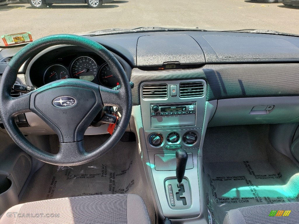 2007 Forester 2.5 X - Crystal Gray Metallic / Graphite Gray photo #22