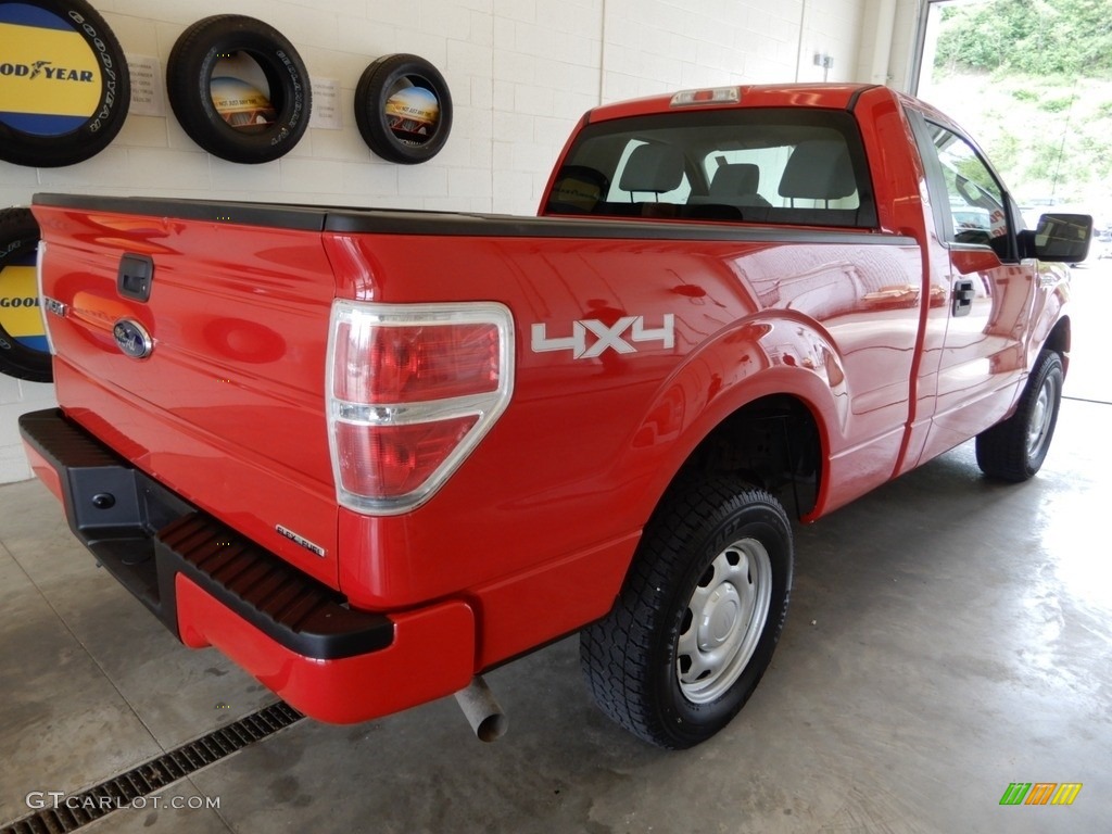 2013 F150 XL Regular Cab 4x4 - Vermillion Red / Steel Gray photo #4