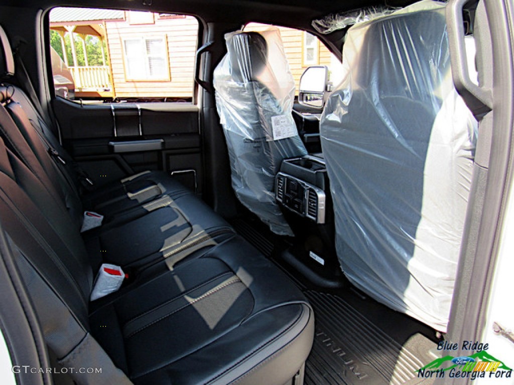 2019 F450 Super Duty Platinum Crew Cab 4x4 - White Platinum Metallic Tri-Coat / Black photo #37