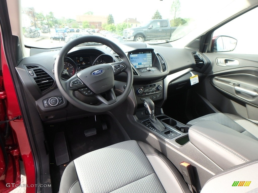 2019 Escape SE 4WD - Ruby Red / Chromite Gray/Charcoal Black photo #12