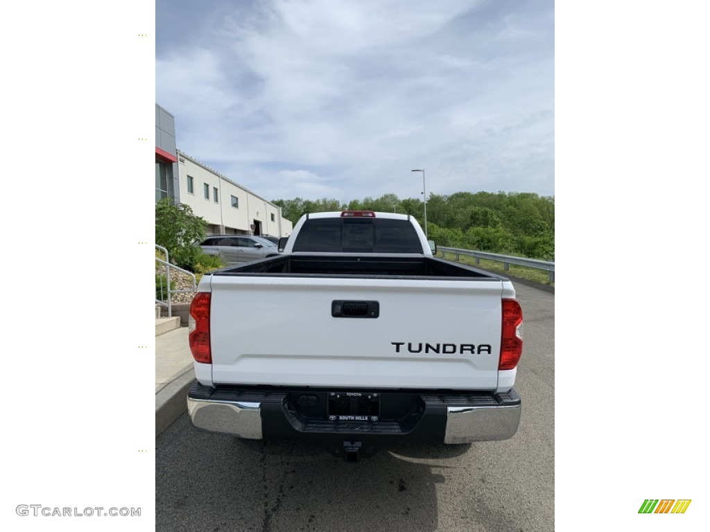2019 Tundra TRD Off Road Double Cab 4x4 - Super White / Graphite photo #5