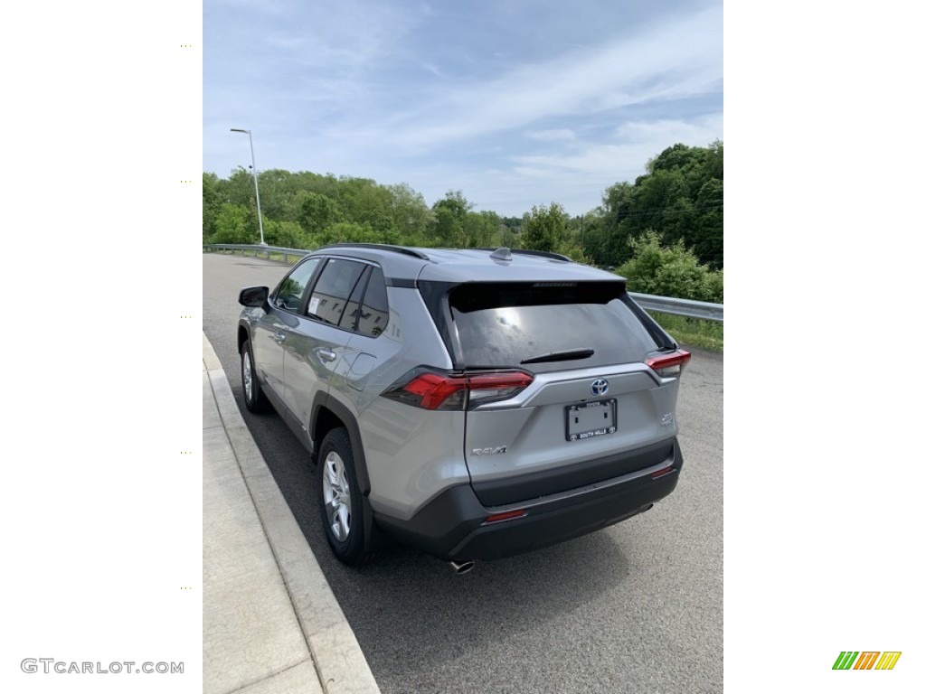 2019 RAV4 XLE AWD Hybrid - Silver Sky Metallic / Black photo #4