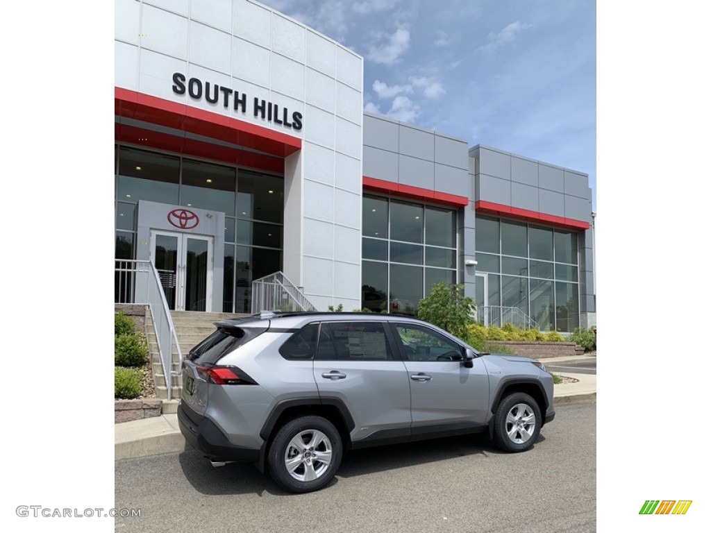 2019 RAV4 XLE AWD Hybrid - Silver Sky Metallic / Black photo #7