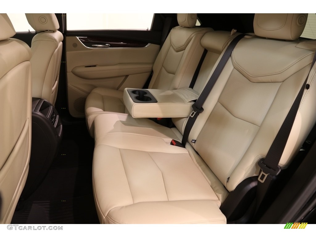 Sahara Beige Interior 2019 Cadillac XT5 Luxury AWD Photo #133499327