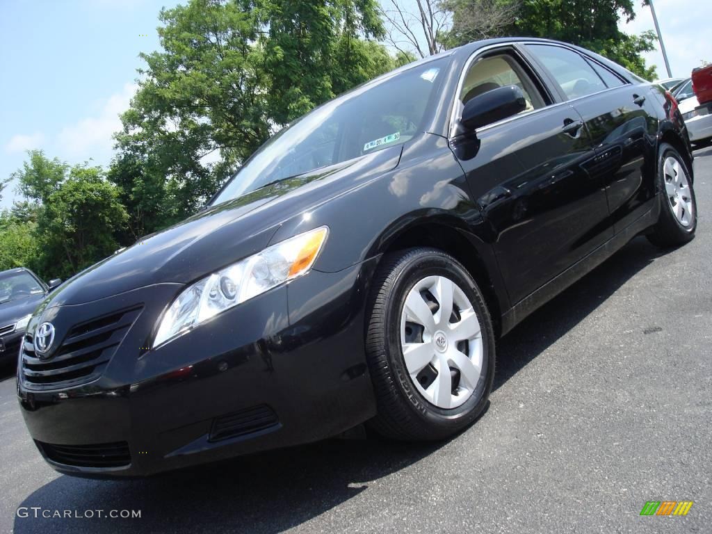 2007 Camry LE - Black / Bisque photo #2