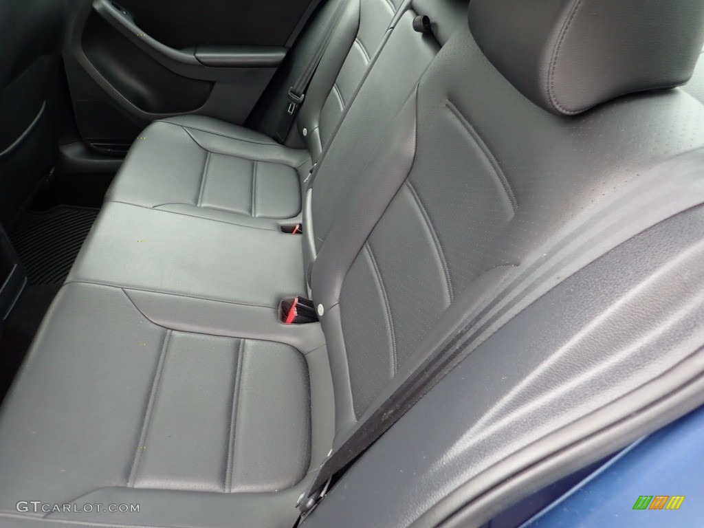 2014 Jetta SE Sedan - Tempest Blue Metallic / Titan Black photo #22