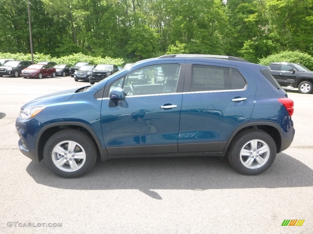 2019 Trax LT AWD - Pacific Blue Metallic / Jet Black photo #2