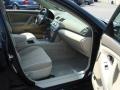 Black - Camry LE Photo No. 19