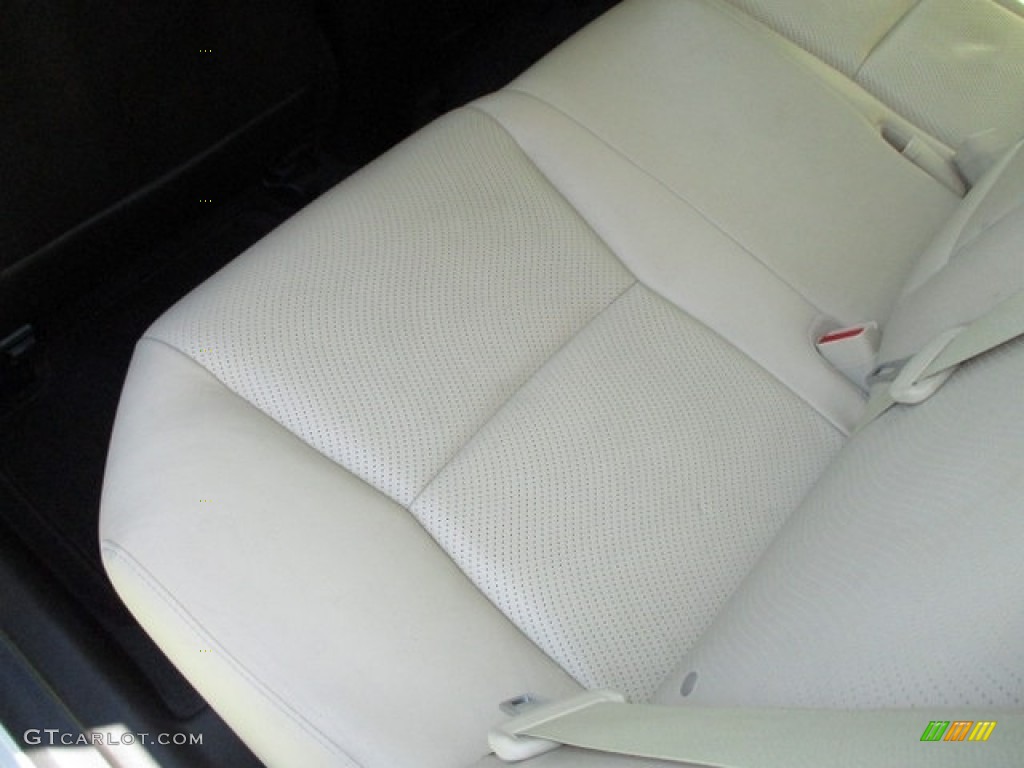 2010 HS 250h Hybrid Premium - Starfire White Pearl / Parchment photo #48