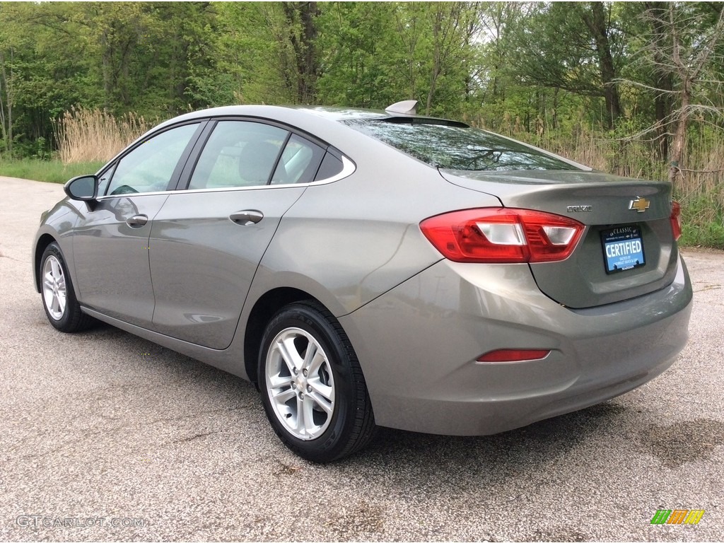 2017 Cruze LT - Pepperdust Metallic / Jet Black photo #3