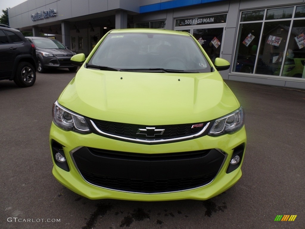2019 Sonic Premier Hatchback - Shock / Jet Black photo #4