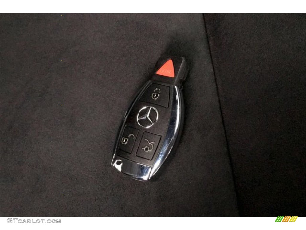 2018 Mercedes-Benz AMG GT R Coupe Keys Photos