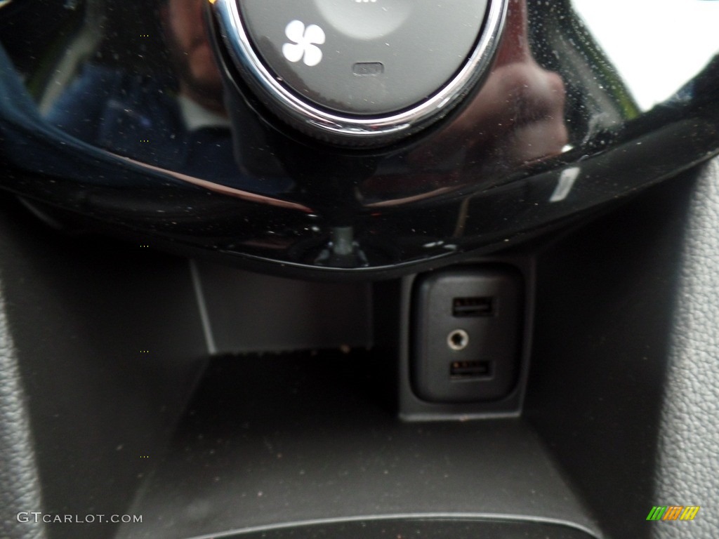 2019 Sonic Premier Hatchback - Shock / Jet Black photo #33