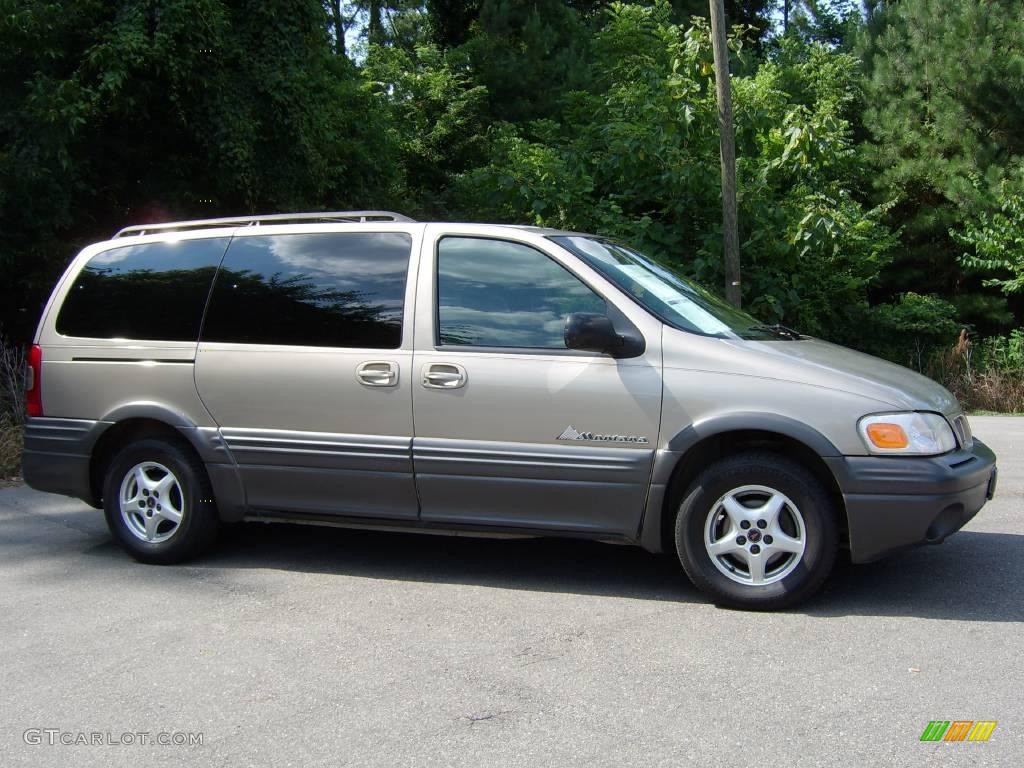 2000 Montana Vision - Light Taupe Metallic / Taupe photo #7