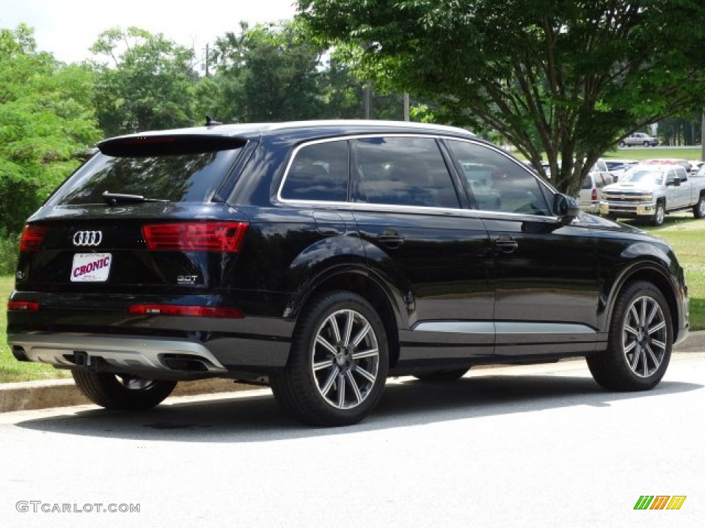 2017 Q7 3.0T quattro Premium Plus - Orca Black Metallic / Black photo #3