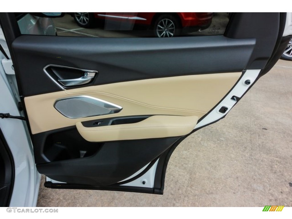 2020 Acura RDX Technology AWD Parchment Door Panel Photo #133524612