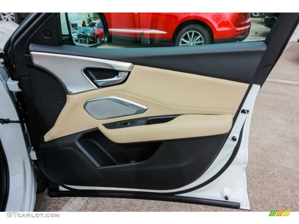 2020 Acura RDX Technology AWD Parchment Door Panel Photo #133524633