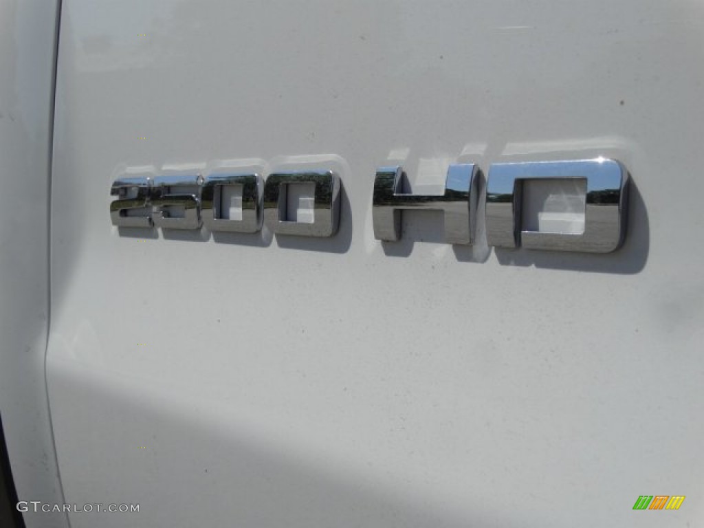 2019 GMC Sierra 2500HD Crew Cab 4WD Marks and Logos Photo #133525611