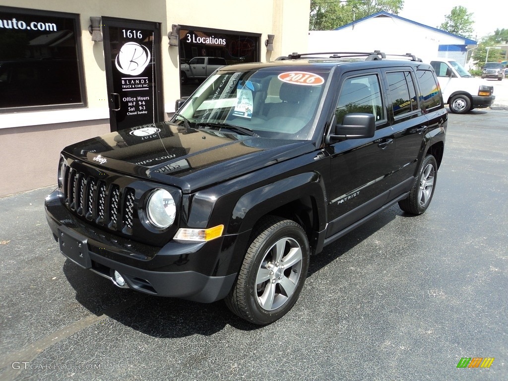 2016 Patriot High Altitude 4x4 - Black / Light Pebble Beige/Dark Slate Gray photo #2