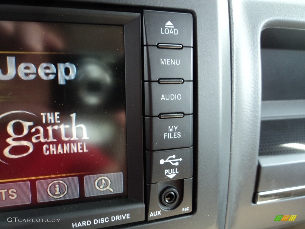 2016 Patriot High Altitude 4x4 - Black / Light Pebble Beige/Dark Slate Gray photo #20