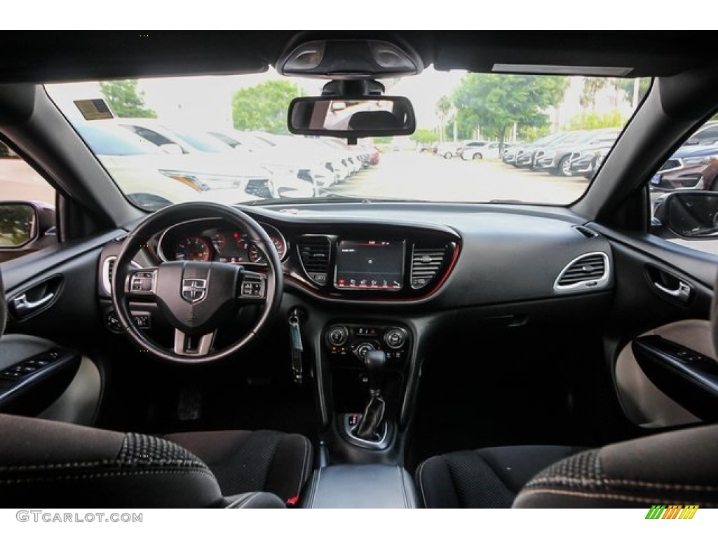 2015 Dart SXT - Bright White / Black/Light Tungsten Accent Stitching photo #9