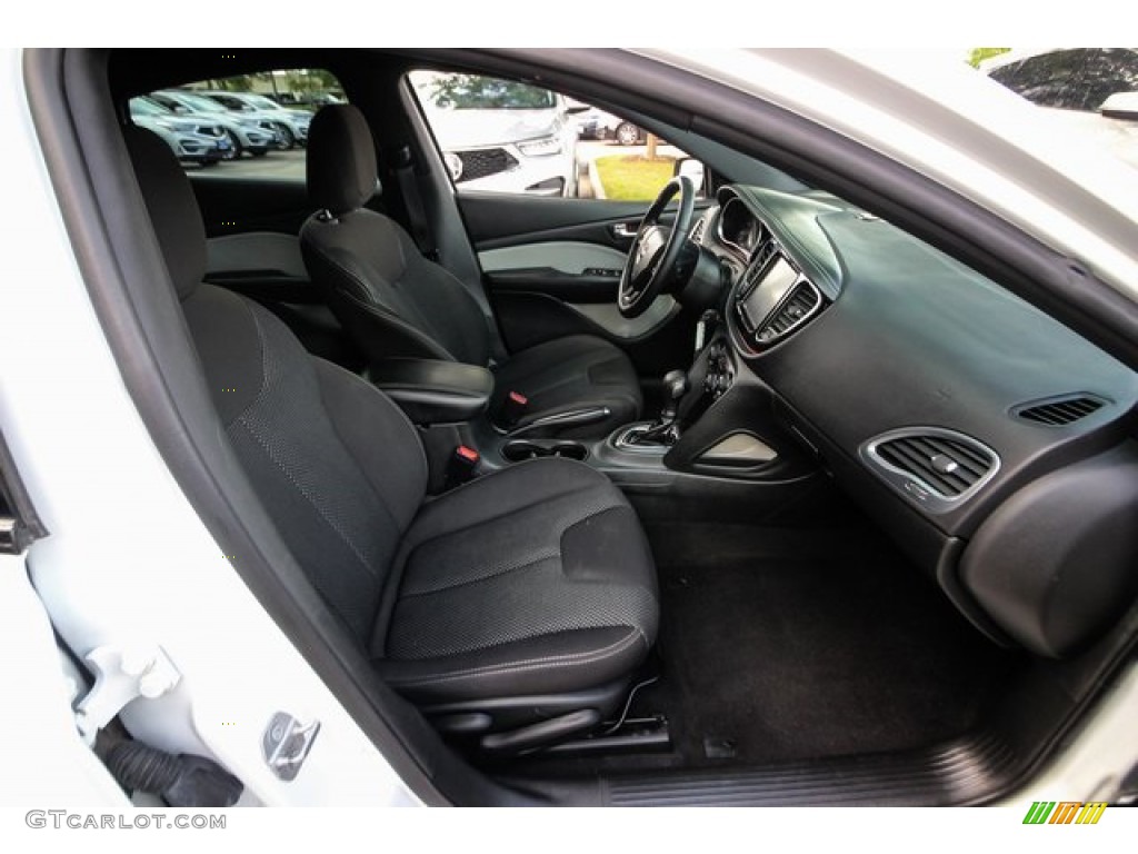2015 Dart SXT - Bright White / Black/Light Tungsten Accent Stitching photo #23